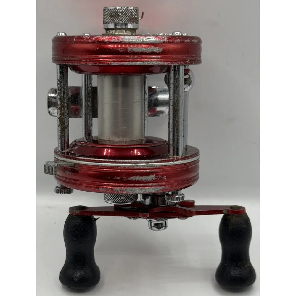Abu Garcia Ambassador 5000 Baitcasting Reel Red 594178. Made In Sweden